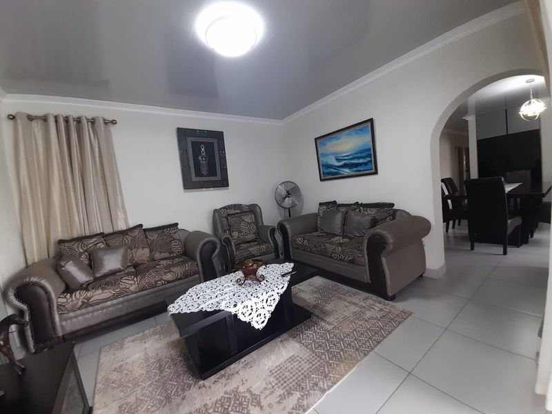 House For Sale in West Acres Nelspruit - Photo 10