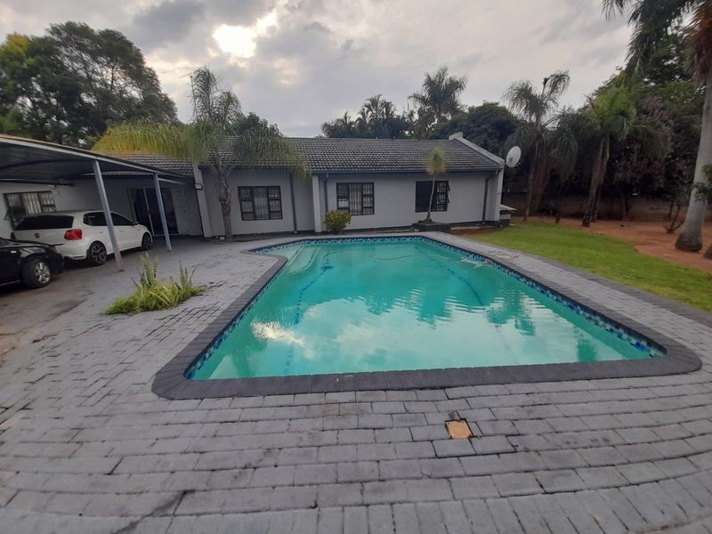 House For Sale in West Acres Nelspruit - Photo 3