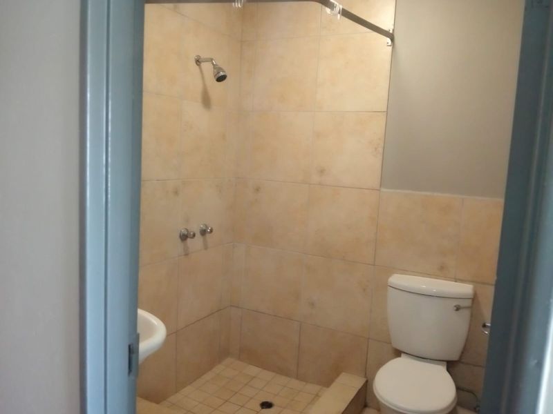 Studio Apartment For Sale in Jabulani, Soweto - Photo 6