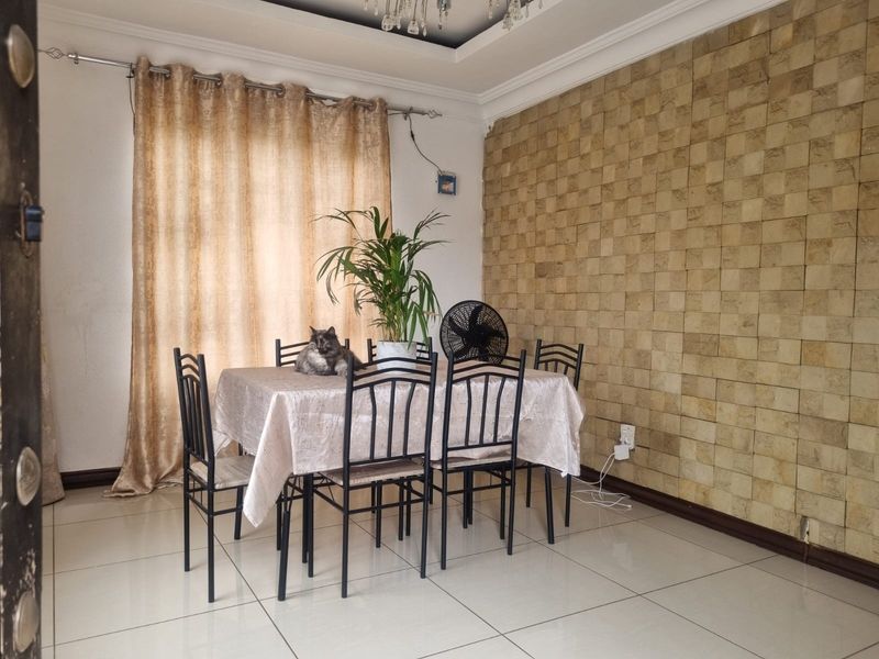 Apartment For Sale in Naturena, Johannesburg 2667 Nicolls street ext19 - Photo 9