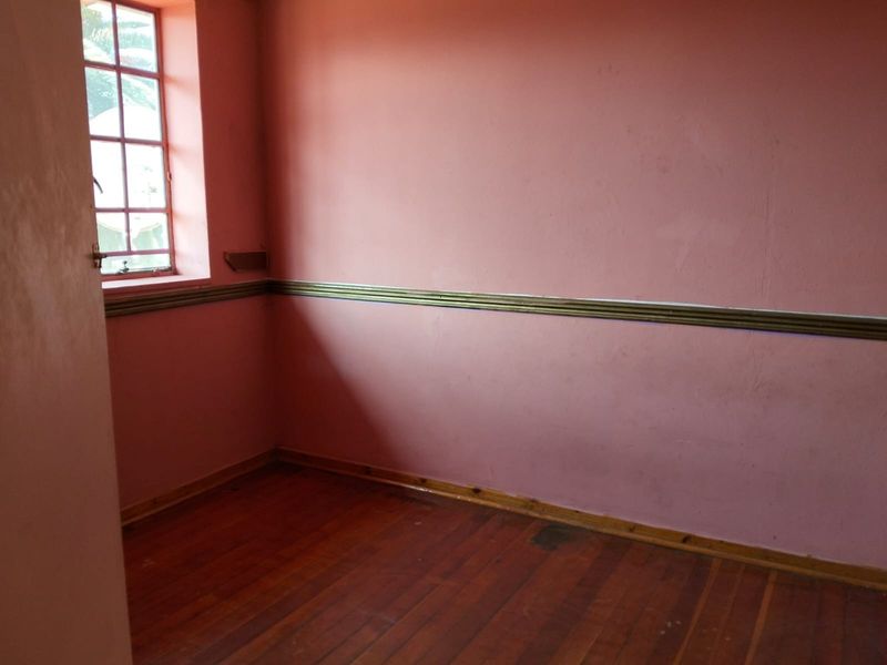 Renovator's Dream with Granny Flat - Great Investment Opportunity in Struisbult, Springs - Photo 9