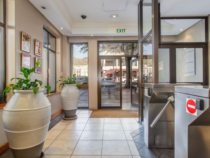 Commercial Office for Sale - 27 m2 | Second Floor | The Towers, Paarl - Photo 4