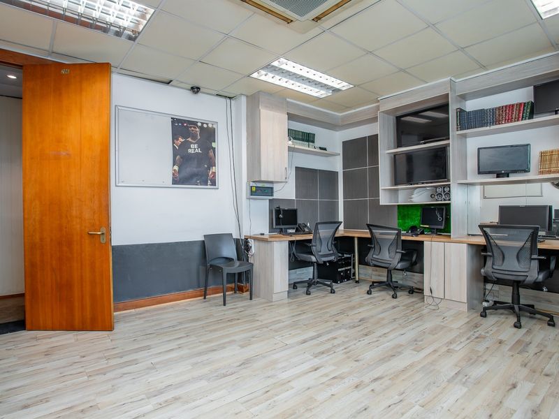 Commercial Office for Sale - 27 m2 | Second Floor | The Towers, Paarl - Photo 10