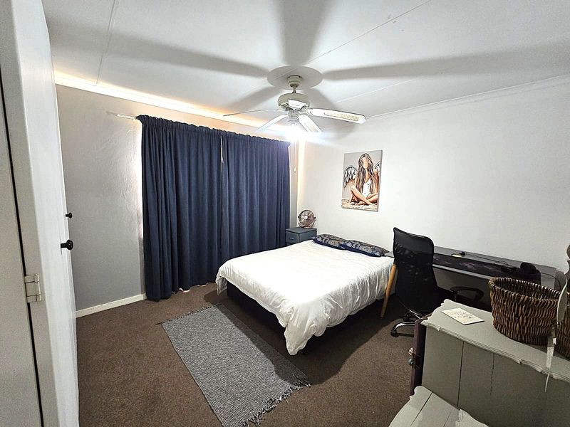 Stunning 2 Bedroom Duplex for Sale in Annlin - Photo 10