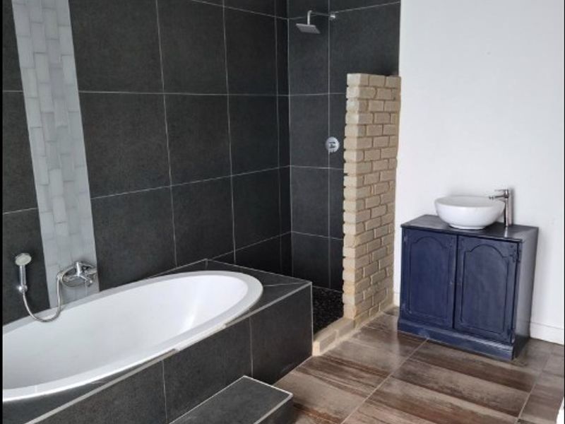 3BD 2BTH Cottage To Rent in North Riding, Randburg - Photo 4