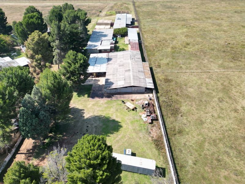 Small Holding For Sale in Hartzenbergfontein Walkerville - Photo 2