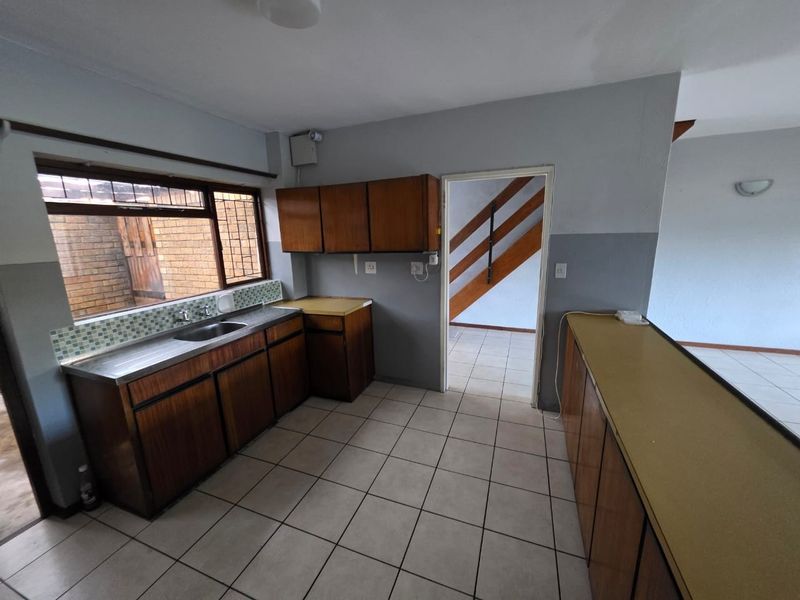 Stylish, Spacious and Secure - A Beautiful 123 m2 Duplex You'll Love to Call Home - Photo 3