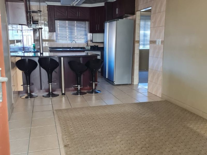 2 Bedroom Apartment to rent in Forest Haven - Photo 3