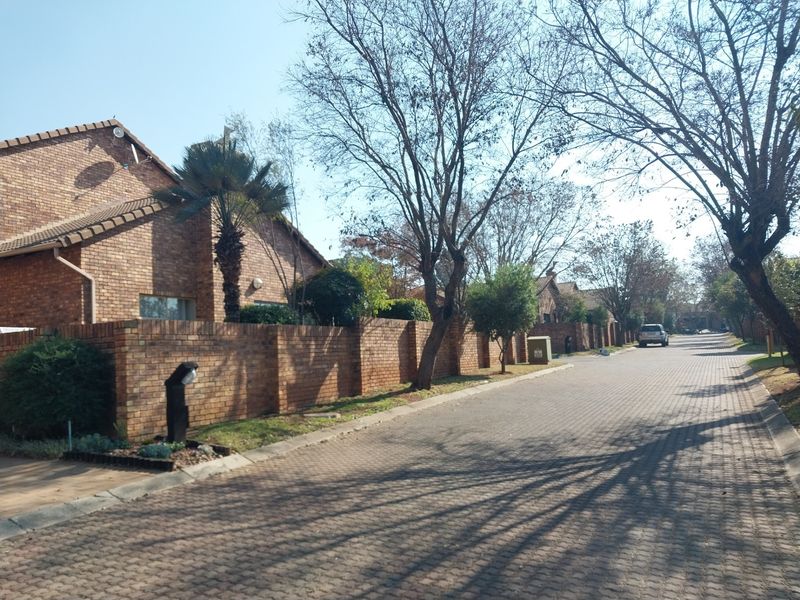 Cluster House For Sale in Kempton Park - Photo 3