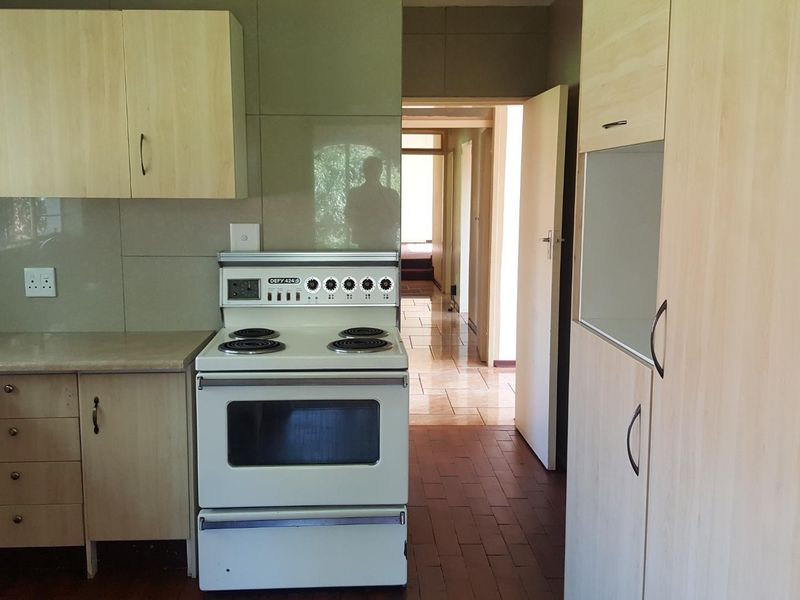 House For Sale in Rangeview, Krugersdorp - Photo 7