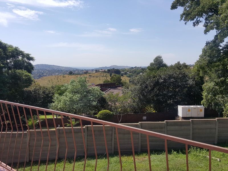 House For Sale in Rangeview, Krugersdorp - Photo 4