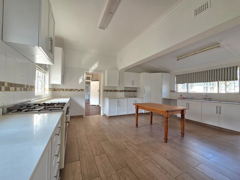 Prime Property With Expansion Potential - Photo 10