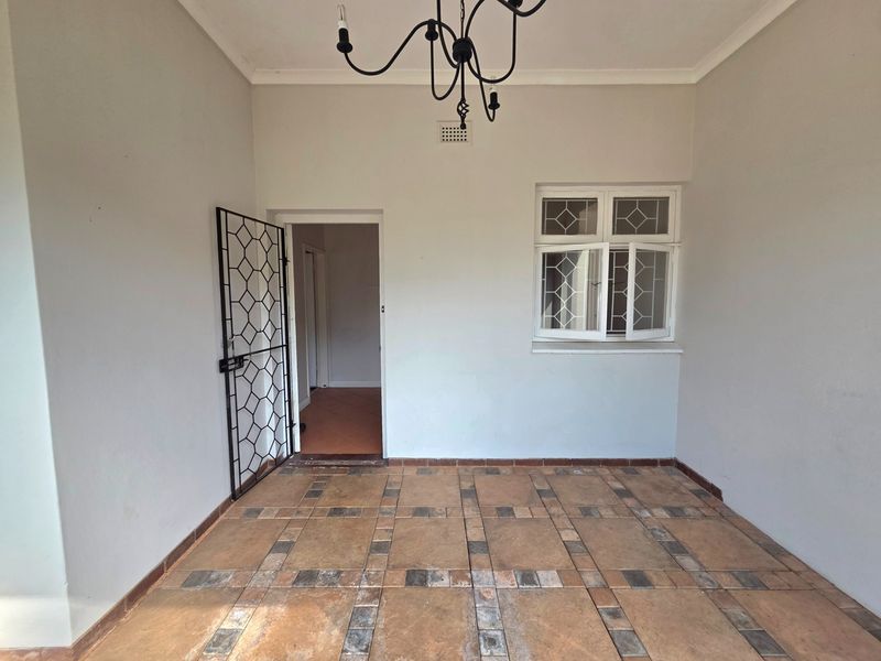 Prime Property With Expansion Potential - Photo 8