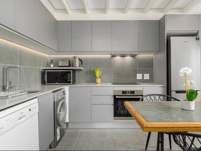Luxury Airbnb Apartment For Sale in De Waterkant | 117 On Strand - Photo 4