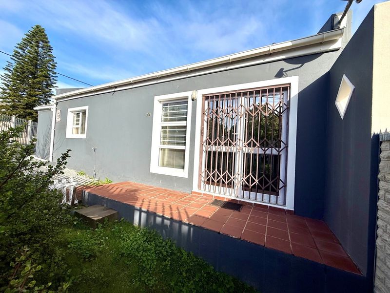 2 Bedroom House For Sale in Dalsig, Malmesbury - Photo 4