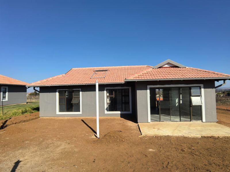 Modern 3-Bedroom Home in Sunnyridge - Ideal for First-Time Buyers or Investors - Photo 2