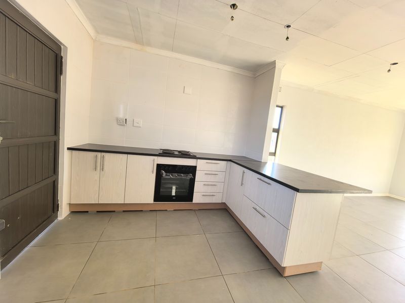 Modern 3-Bedroom Home in Sunnyridge - Ideal for First-Time Buyers or Investors - Photo 5