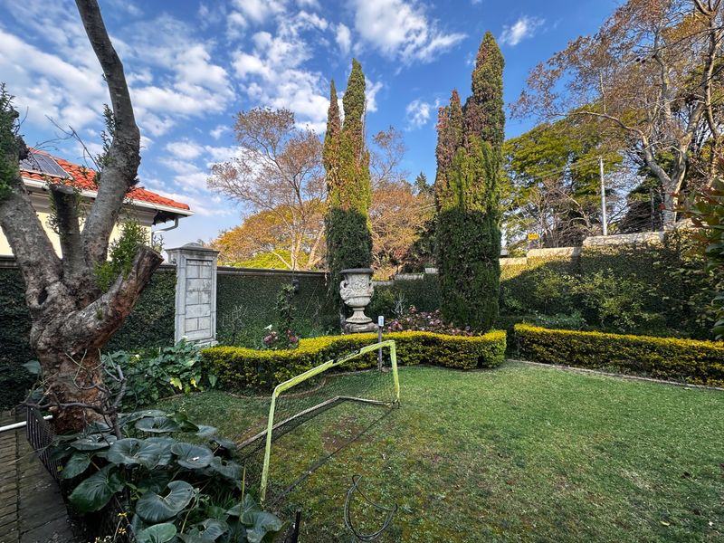 A Timeless Italian Villa with Spectacular Panoramic Views, Waterkloof ridge - Photo 7