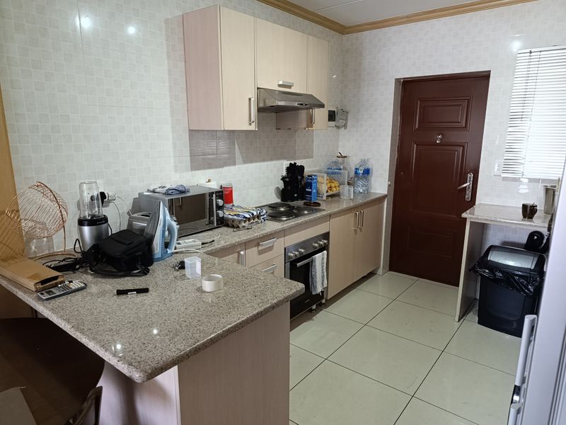 Live on top of the world in this 2 bed 1 bath apartment in highly sought after Phoenix Regent I - Photo 4