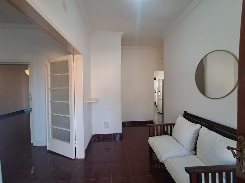 House For Sale in Cyrildene, Johannesburg - Photo 5