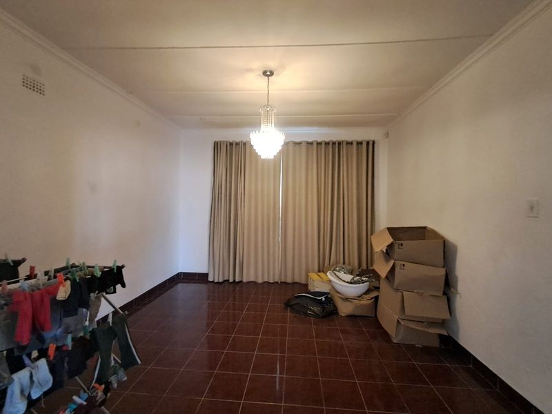 House For Sale in Cyrildene, Johannesburg - Photo 7