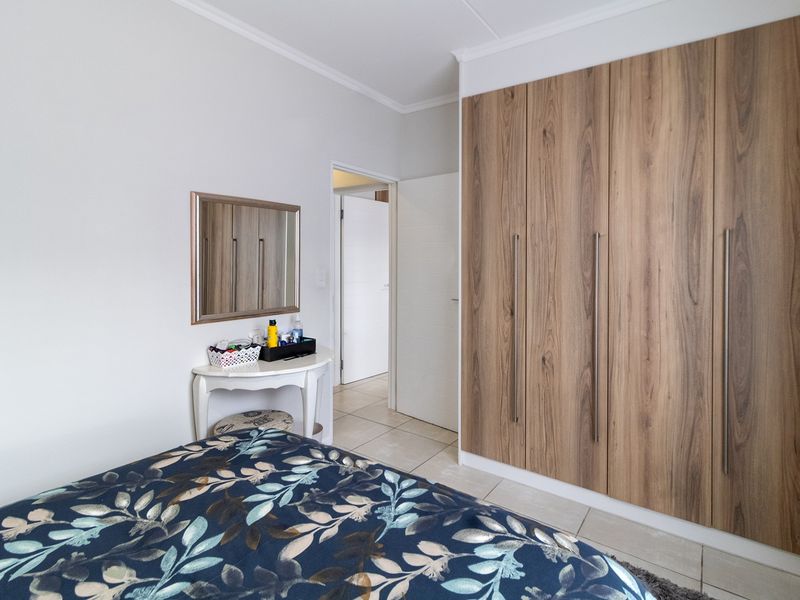 Exclusive Ground Floor Apartment, The Perfect Family Home in De Zicht Lifestyle Estate - Photo 8