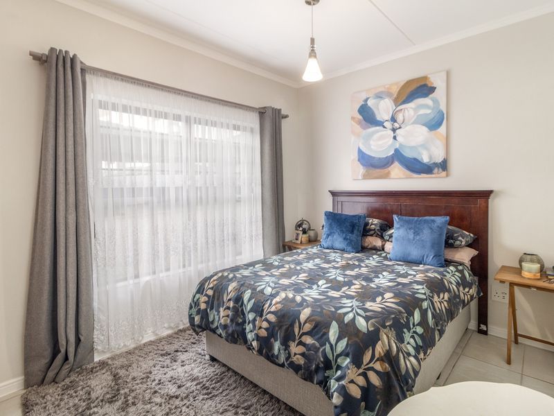 Exclusive Ground Floor Apartment, The Perfect Family Home in De Zicht Lifestyle Estate - Photo 6