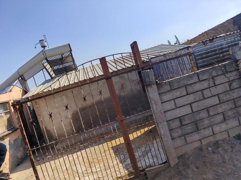 House For Sale in Ivory Park, Midrand - Photo 1
