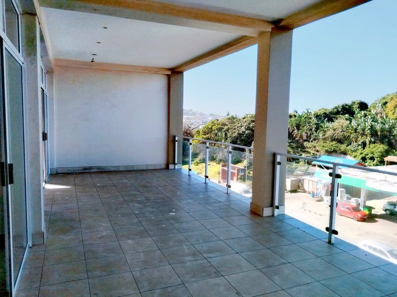 PENTHOUSE IN RAMSGATE CBD - Photo 3
