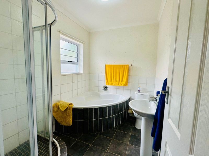 House To Rent in Cintsa East, Cintsa - Photo 2