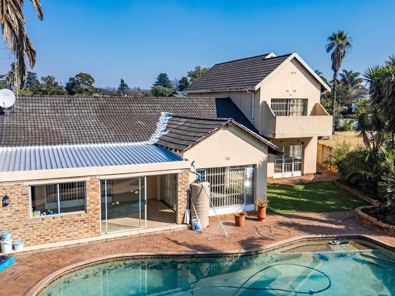 House For Sale in Edleen, Kempton Park - Photo 1