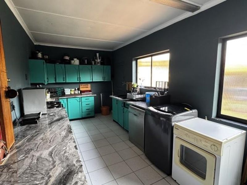 House For Sale in Birchleigh, Kempton Park - Photo 7
