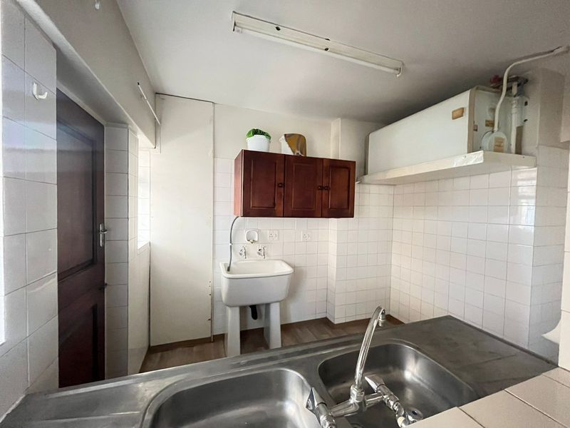 Specious 3 Bedroom Apartment For Sale in Potchefstroom, North West - Photo 8