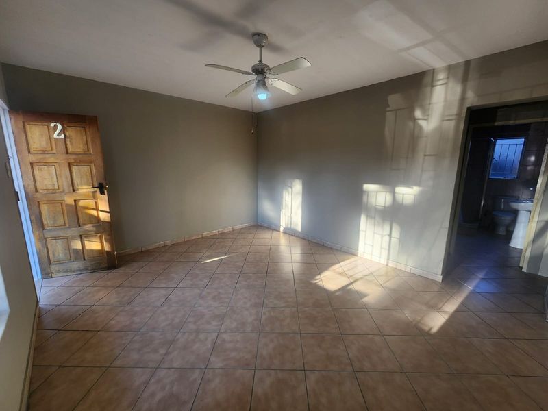 Two Bedroom apartment available in Rustenburg East End - Photo 3