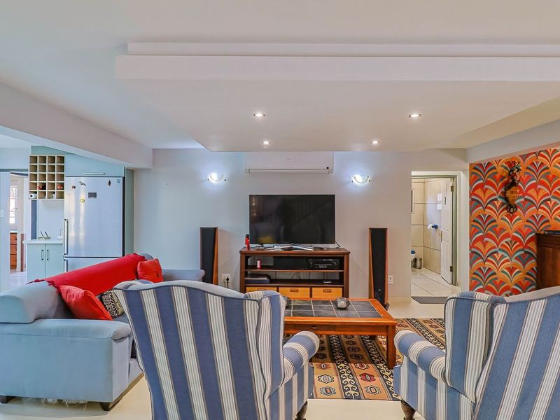 Exceptional Guesthouse Investment with Outstanding Income Potential - Photo 10