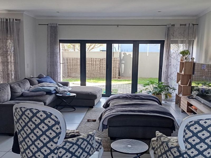 Prime Property House For Sale in Parklands East, Parklands, Blouberg - Photo 2