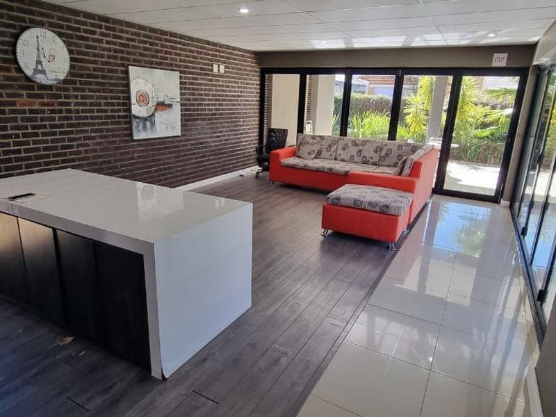 Commercial Office To Rent in Monument Heights, Kimberley - Photo 9