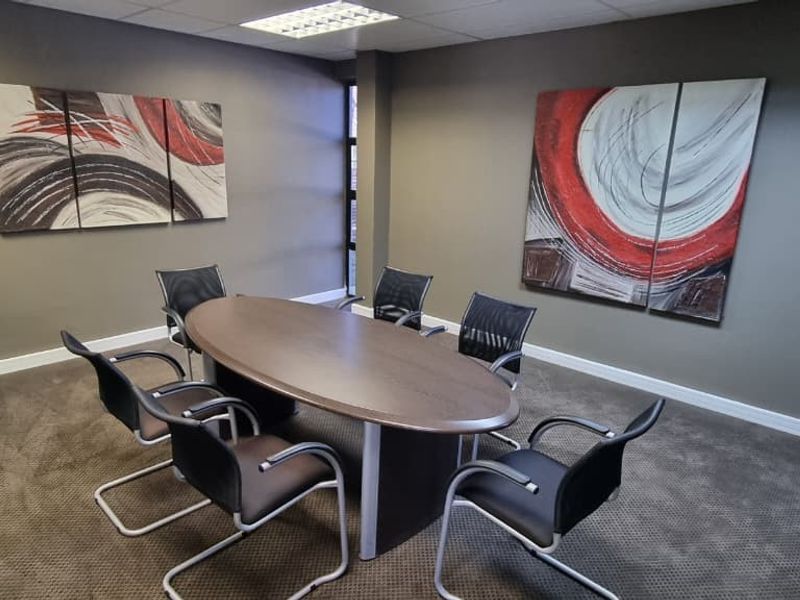 Commercial Office To Rent in Monument Heights, Kimberley - Photo 3