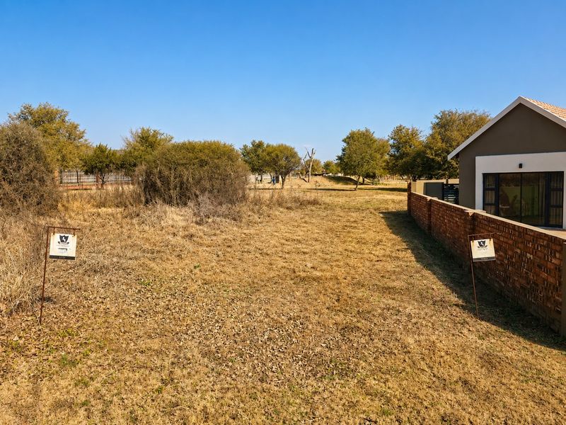 Build Your Dream Home in Prestigious Landsmeer Equestrian Estate - Photo 2