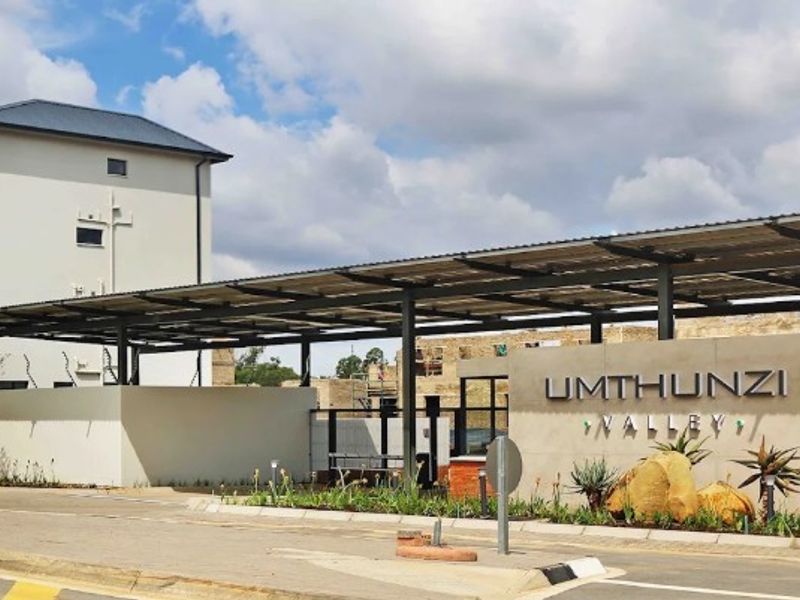 Charming Top-Floor Apartment in Kyalami, Midrand - Photo 1