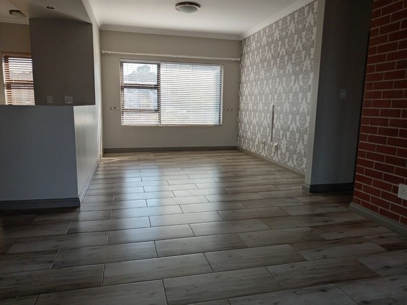 Charming Top-Floor Apartment in Kyalami, Midrand - Photo 5