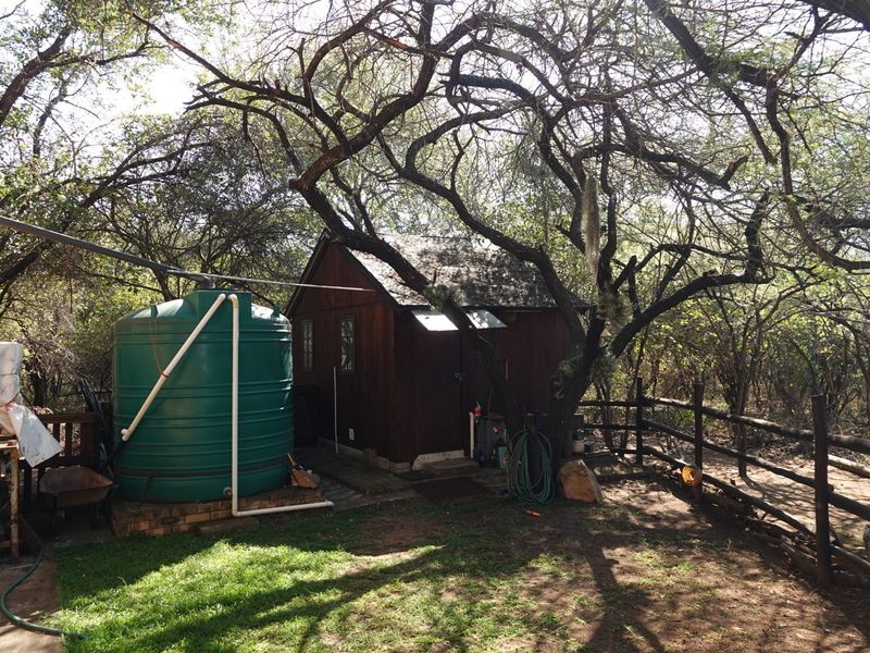BUSH RETREAT WITH INCOME POTENTIAL - MARLOTH PARK - Photo 9