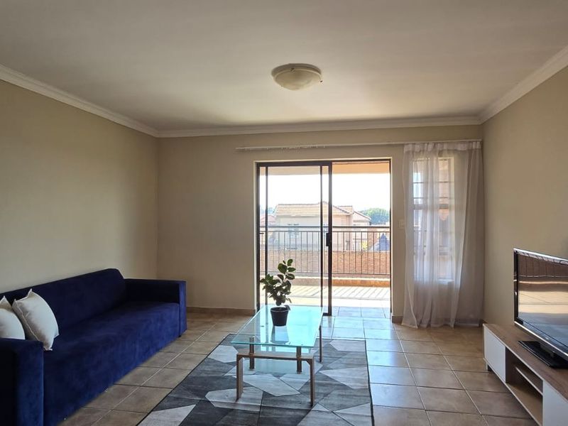 Splendid Apartment For Sale in Magalieskruin, Pretoria - Photo 6
