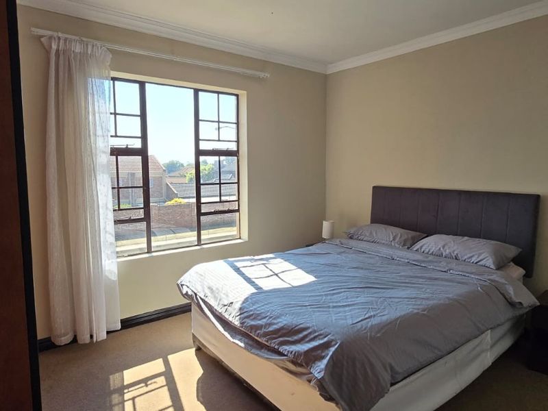 Splendid Apartment For Sale in Magalieskruin, Pretoria - Photo 8