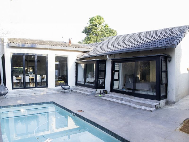 Breathtaking 3 bed 2 bathroom House For Sale in Northwold, Randburg - Photo 1