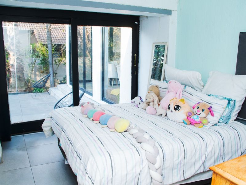 Breathtaking 3 bed 2 bathroom House For Sale in Northwold, Randburg - Photo 10