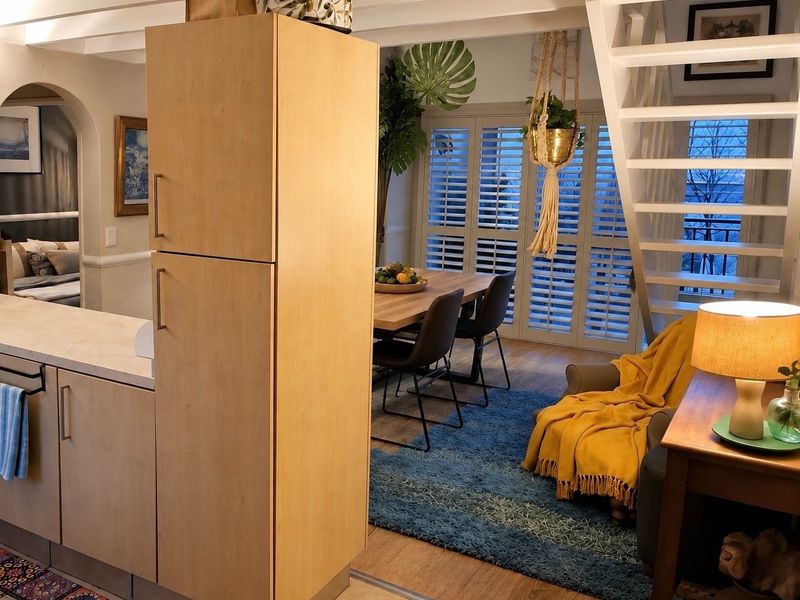 One-Bedroom Loft Apartment - Where Sophistication Meets Sanctuary - Photo 6