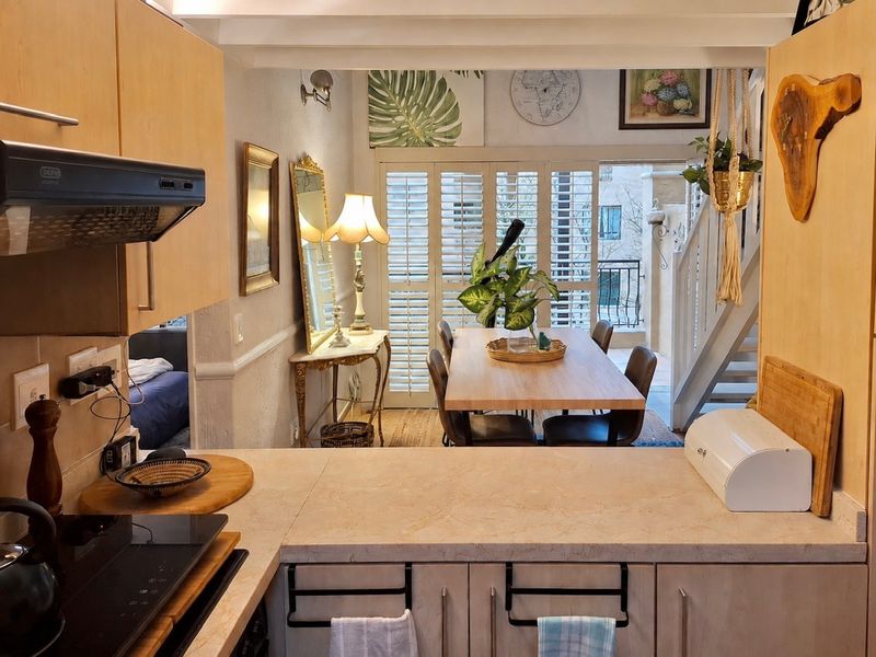One-Bedroom Loft Apartment - Where Sophistication Meets Sanctuary - Photo 5