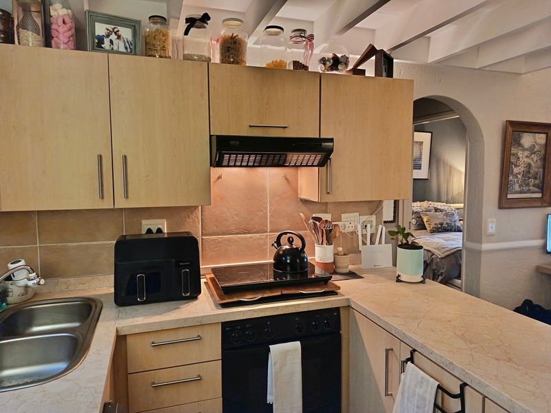 One-Bedroom Loft Apartment - Where Sophistication Meets Sanctuary - Photo 3