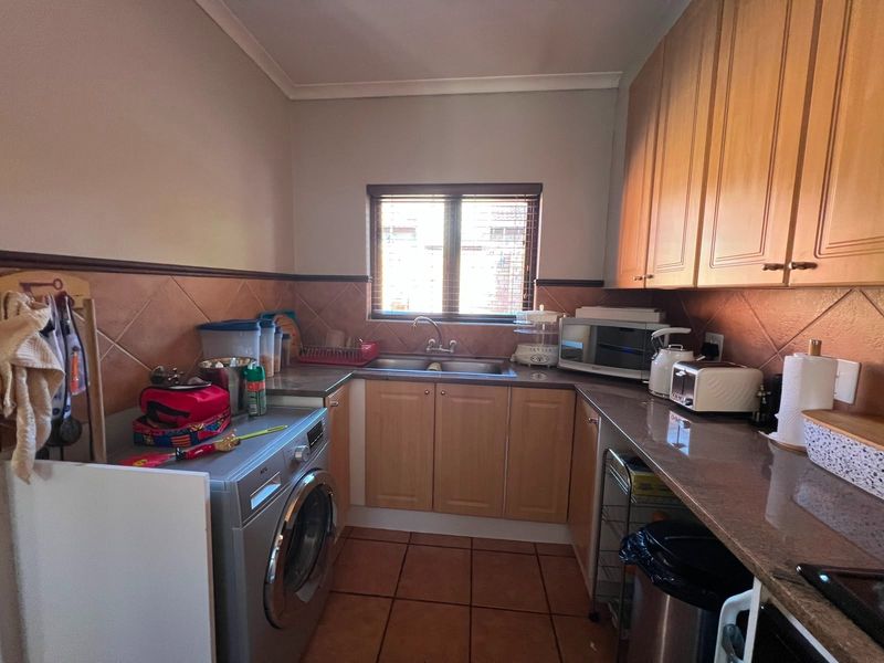 Modern Two-Bedroom House For Sale in Monavoni, Centurion - Photo 9